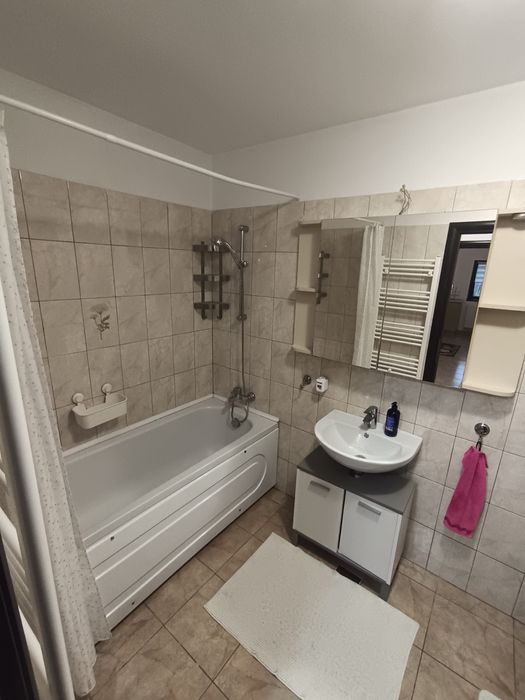 Închiriez garsoniera confort 1 sporit