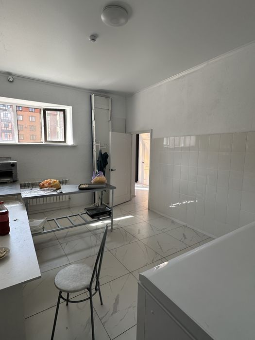 Срочно Коммерческое помещение батыс -2