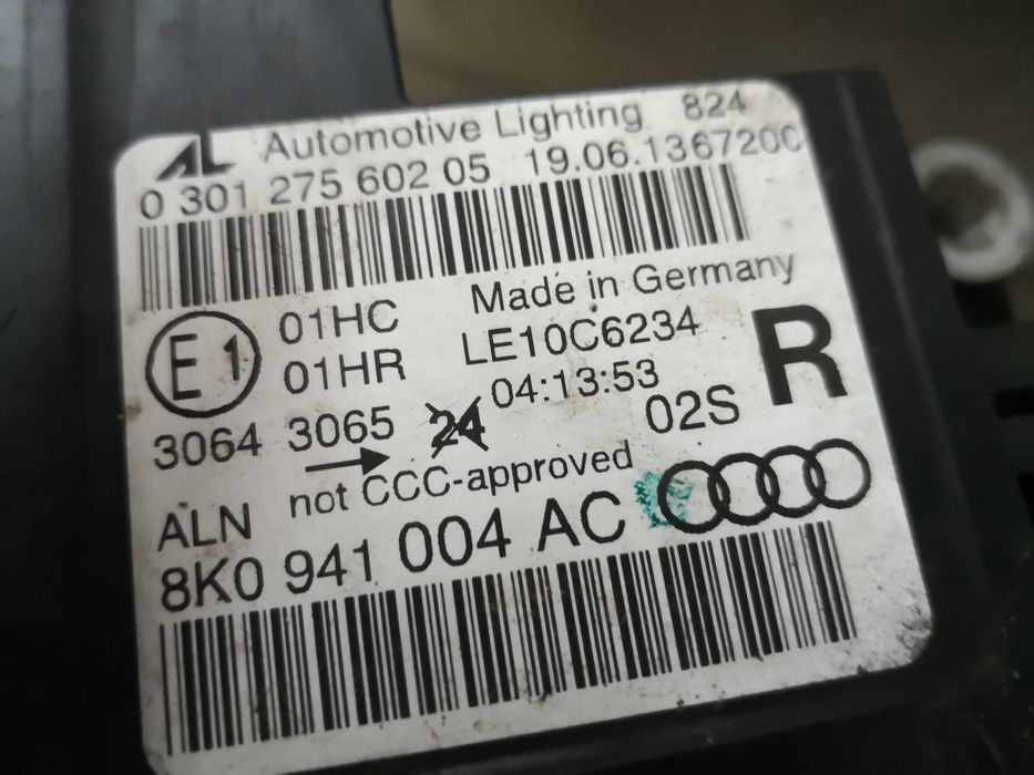Фар Audi A4 B8.5 десен/Фар Ауди А4 Б8.5/Фар Audi A4 B8 Оригинален