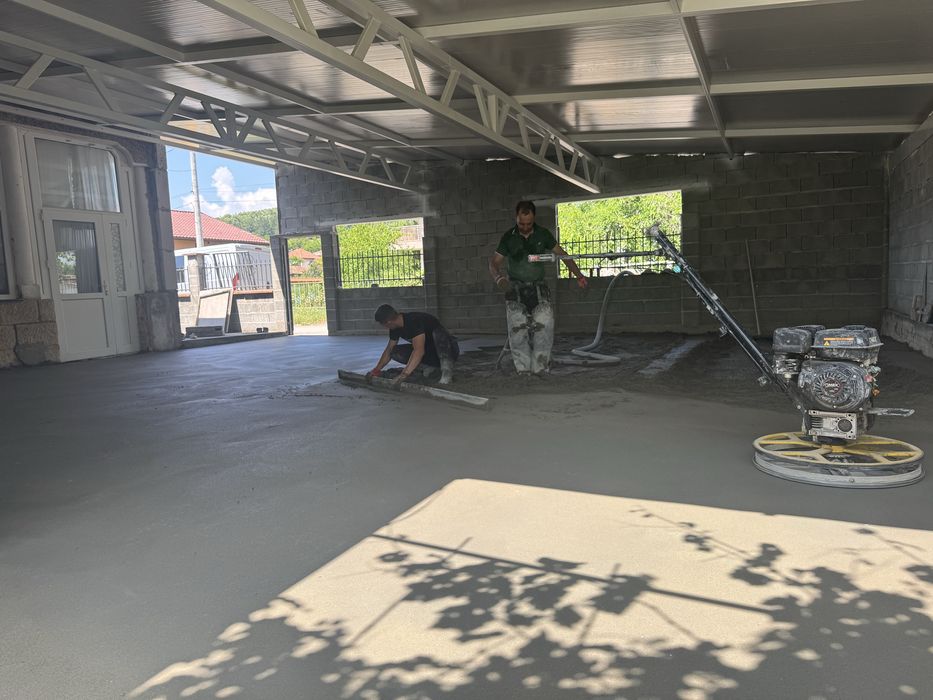 Полагане на подови замазки