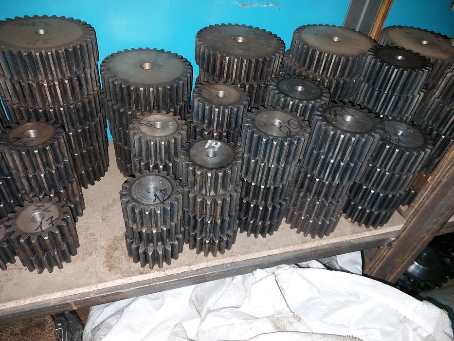 Звёздочки шестерни цепи