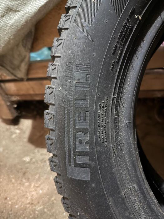 Продам зимние шины