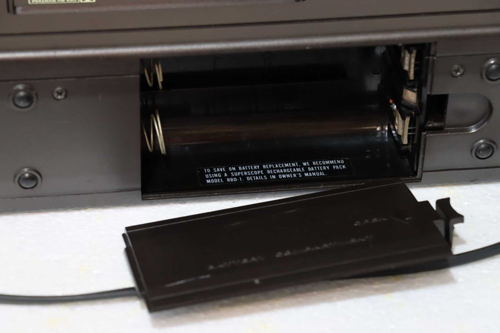 Deck portabil Superscope CD-330 (Marantz) – 3 Capete.