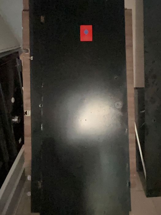 Железные двери. Темір есік