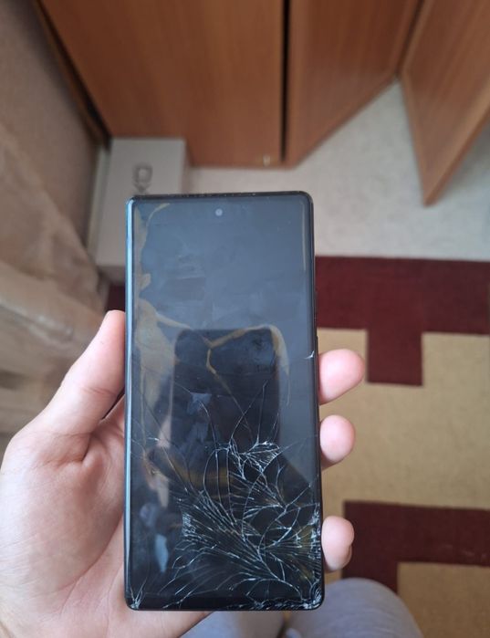 Pixel 6a продам либо обменяю