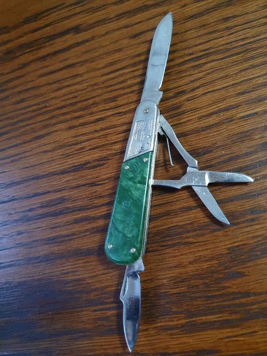 Нож краче Петко Денев. Габрово