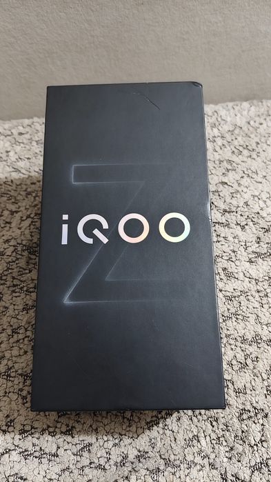Продам Vivo IQOO Z10 5G