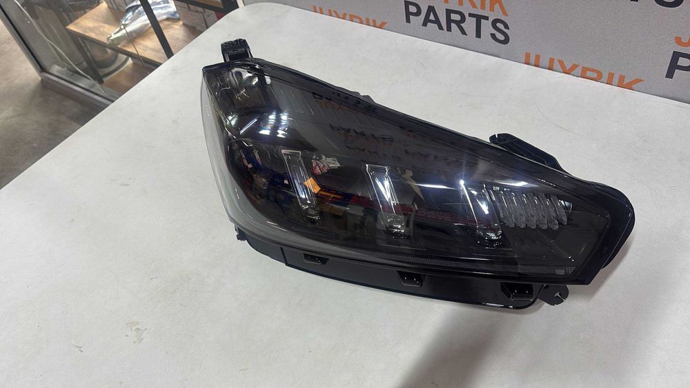 Передняя фара Chery Tiggo 4