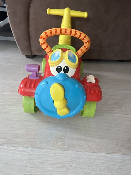 Машинку толокар