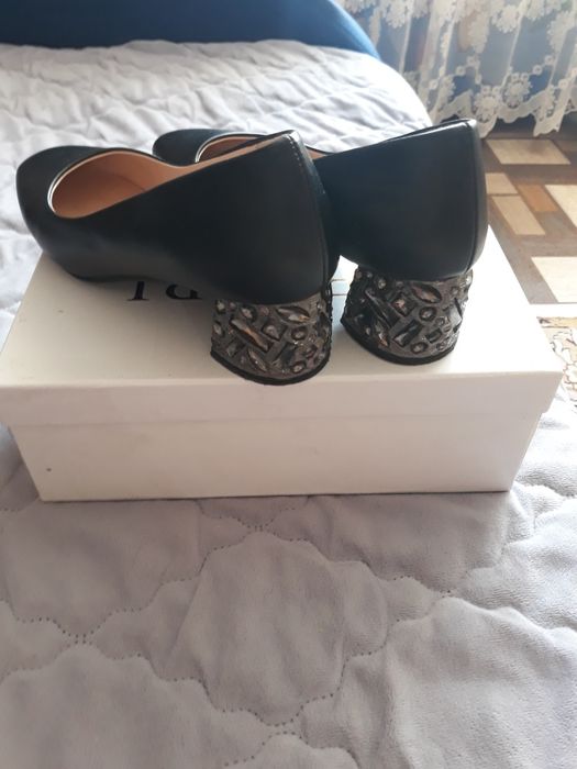 Красивые  удобные туфли