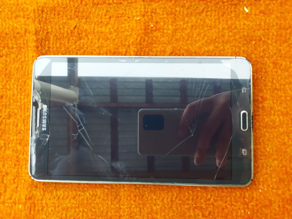 Самсунг планшет продам