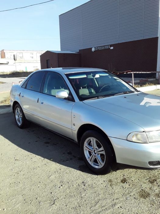 Audi a4 каждый день на ходу