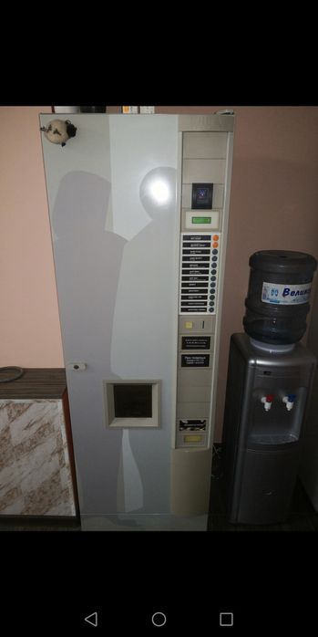 Вендинг автомат Rhea sagoma