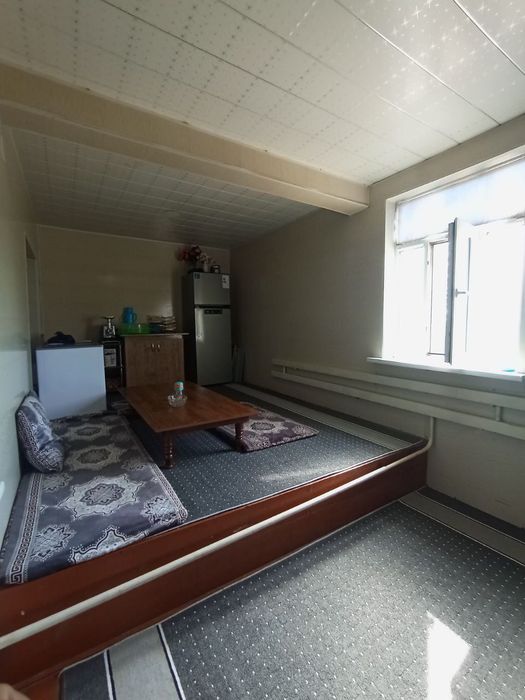 Shovot tumanida. 4 xonali kvartira sotiladi