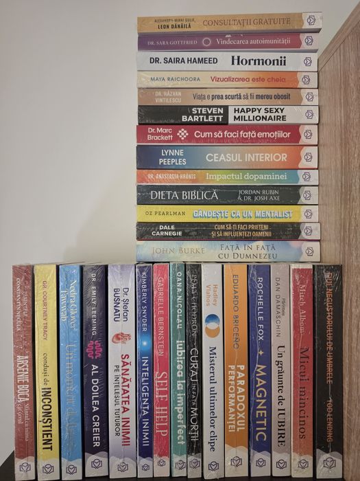 Vand colectie carti sigilate Bookzone
