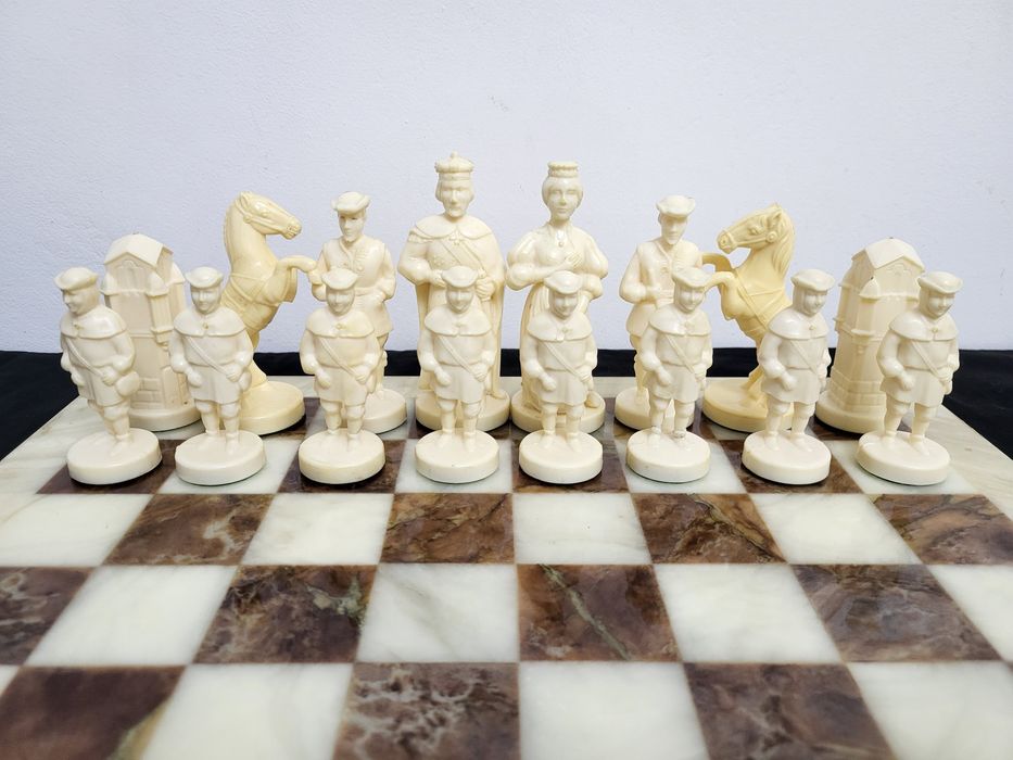 #3 Стар масивен мраморен шах