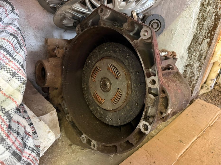 Продам МКПП от форд Галакси об.2.0