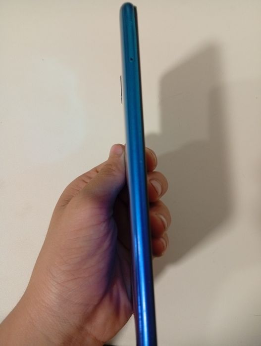 Huawei Y7 2019 для детей самое то.