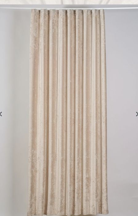 Vând draperii catifea champagne, căptușite (duble)