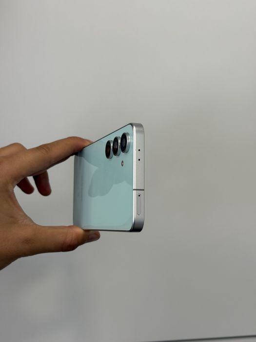 Отличен Samsung S24 FE 256 GB