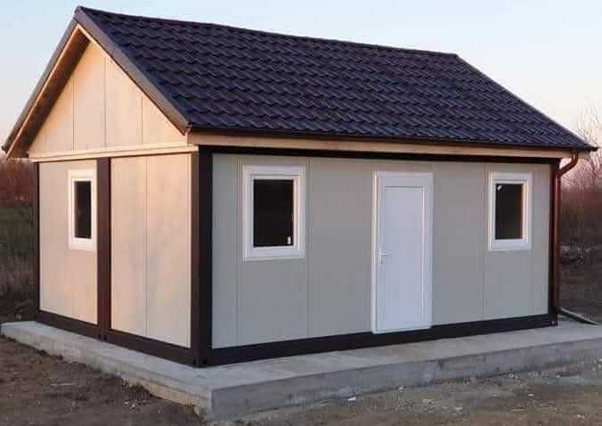 Case pe structura metalica