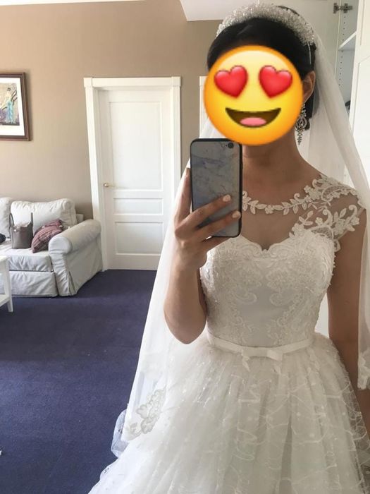 Свадебное платье