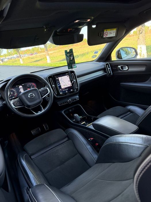 Volvo XC40 AWD 2019 2.0 190Cp Trapa/alcantara