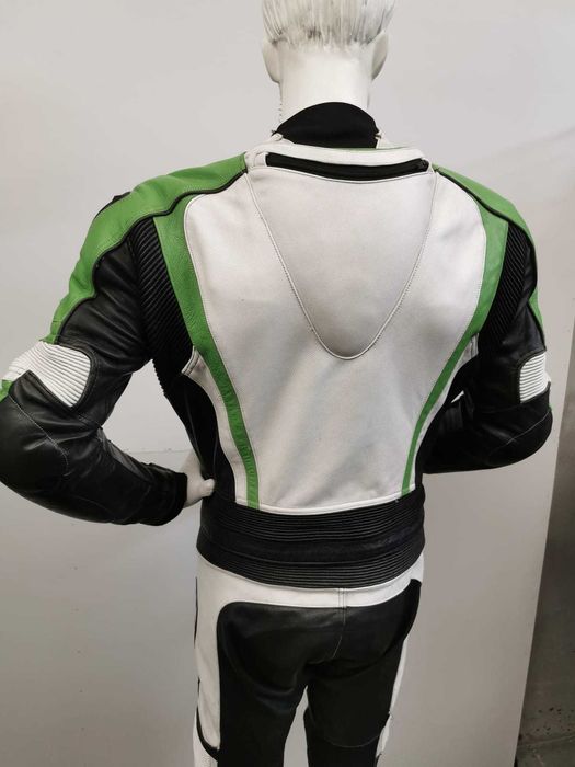 Costum moto piele BUSE cu cocoașă mărime 50