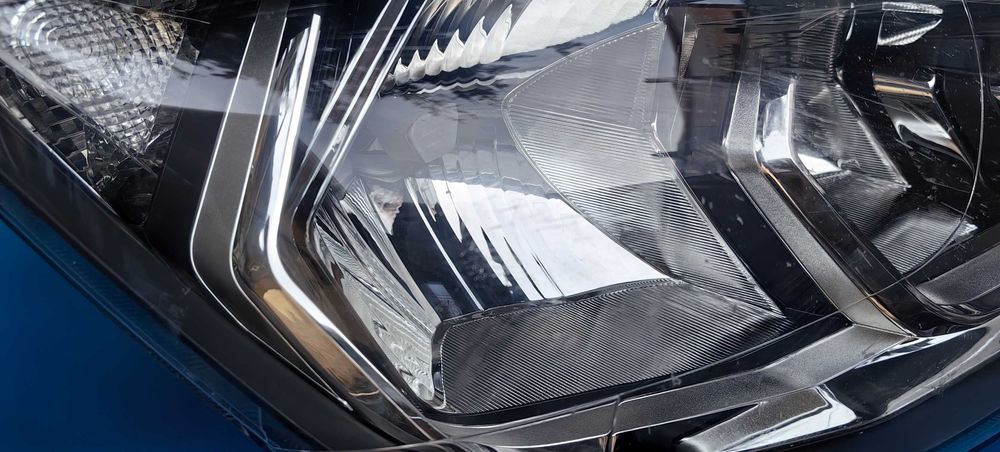 Десен фар за Seat Ibiza V / Фар за Сеат Ибиза 5