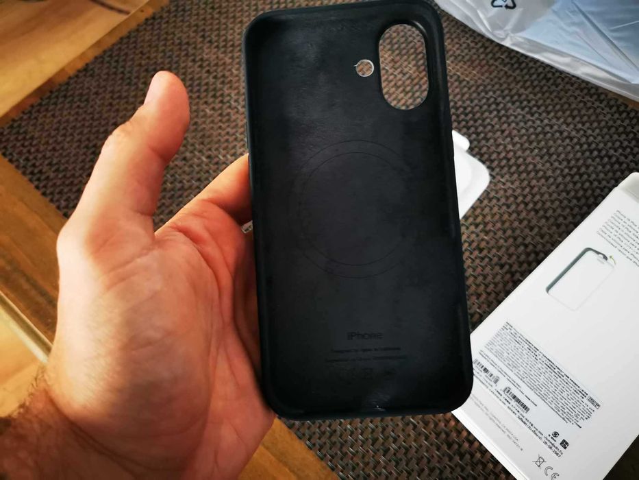 Husa silicon Magsafe Apple iPhone 16  PLUS carcasa protectie