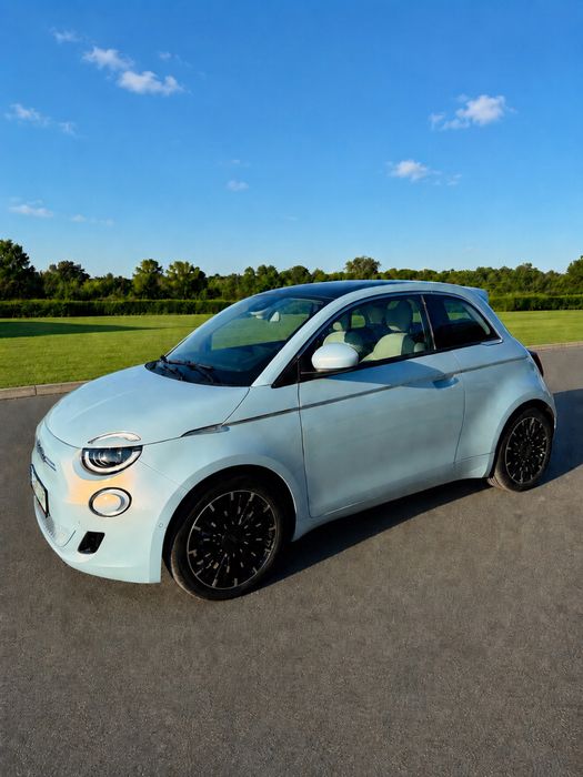 FIAT 500e 2023 — imagine 2