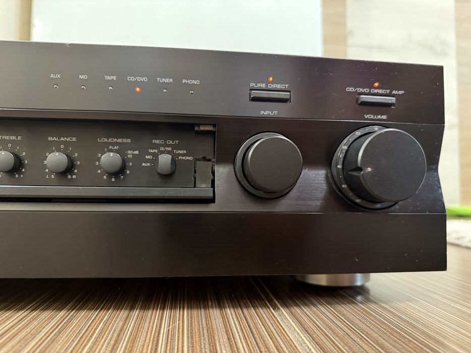 Yamaha AX 596 Качествен стерео усилвател