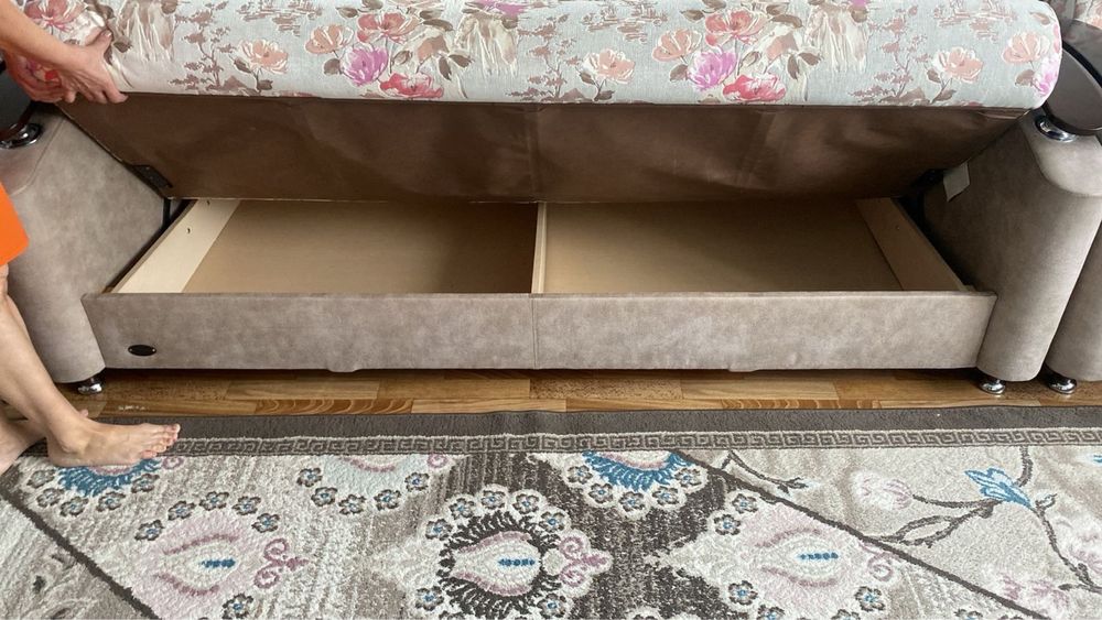 Срочно продается диван и стенка для зала