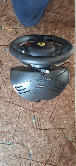 Volan Thrustmaster T80 Ferrari 488 gtb
