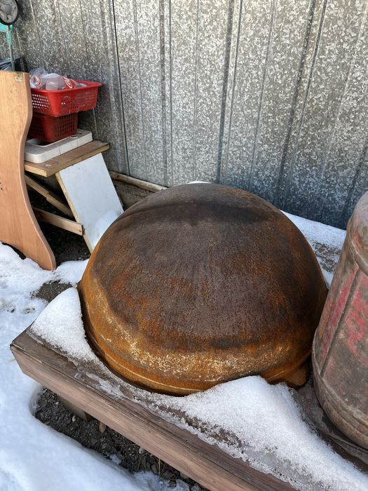 Продам чугунный казан