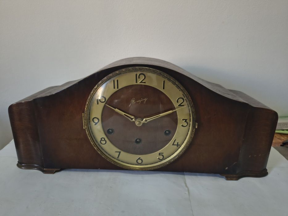 Ceas șemineu westminster