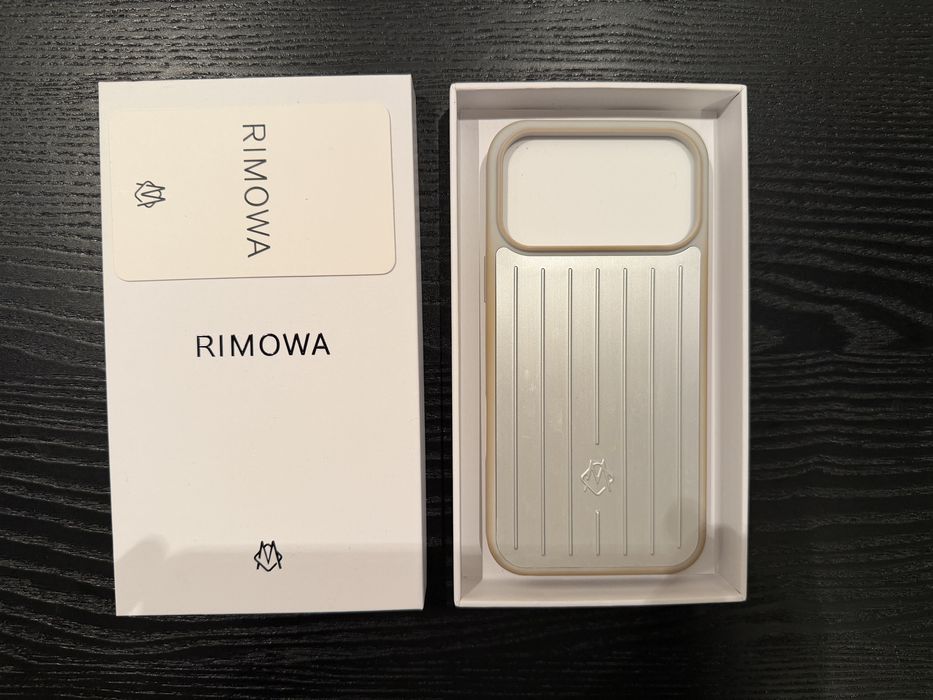 Rimowa iPhone 17 Pro Max Aluminum Case Husa  Argintie  Metalica