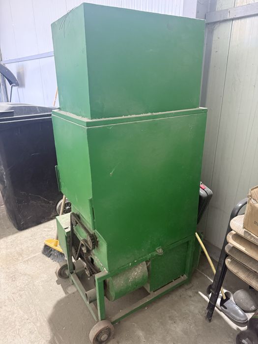 Vand masina injectat celuloza 2990 €