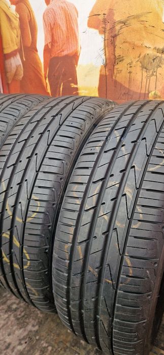 Set 4 Anvelope ca noi Hankook 215 65 R17 de vara