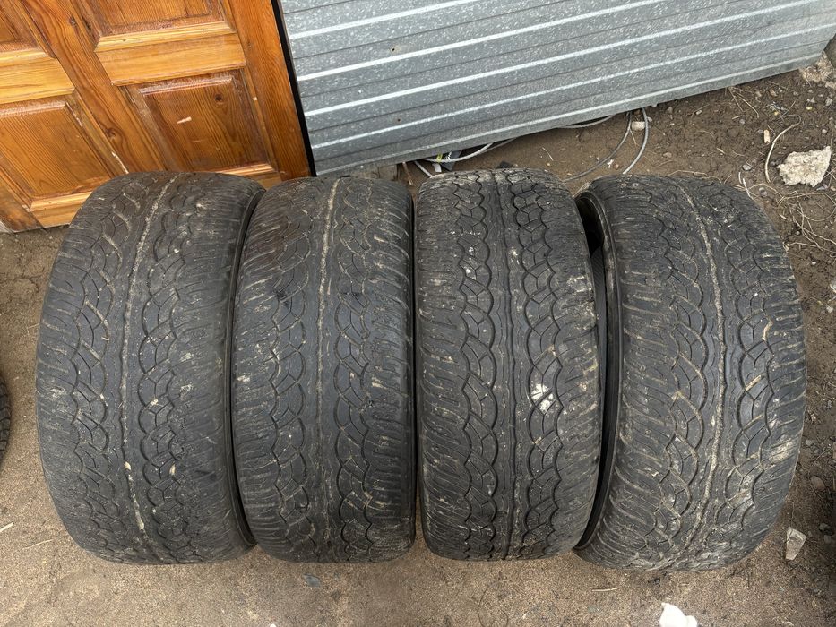 Резина летняя 285/50R20