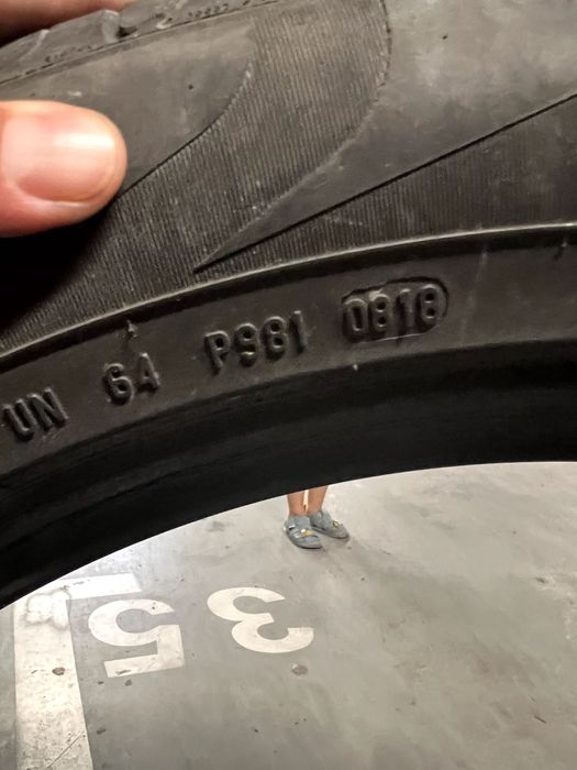2 Anvelope Vara Runflat 255/50r19