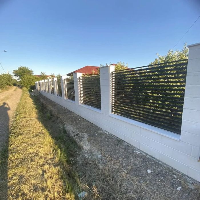 Construim garduri și porți exact după cerințele dumneavoastră