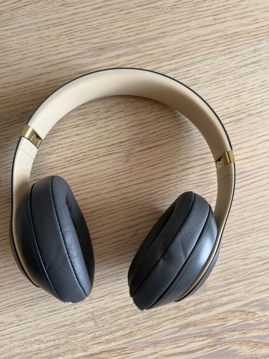 Beats Studio 3 слушалки