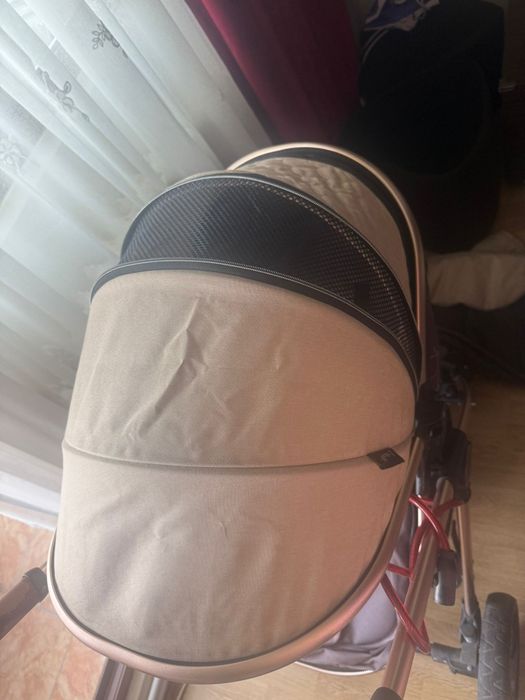 Căruț bebe cu landou și scoică auto