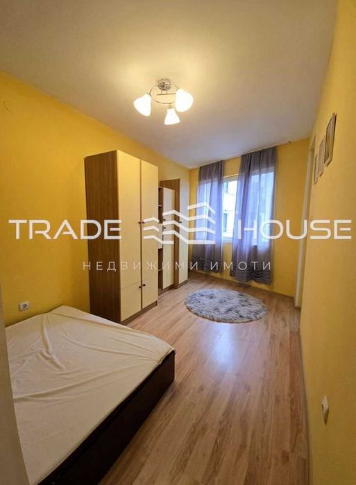 Дава се под наем Тристаен апартамент в Пловдив, Христо Смирненски - 100 кв.м за 612 € - Снимка #2