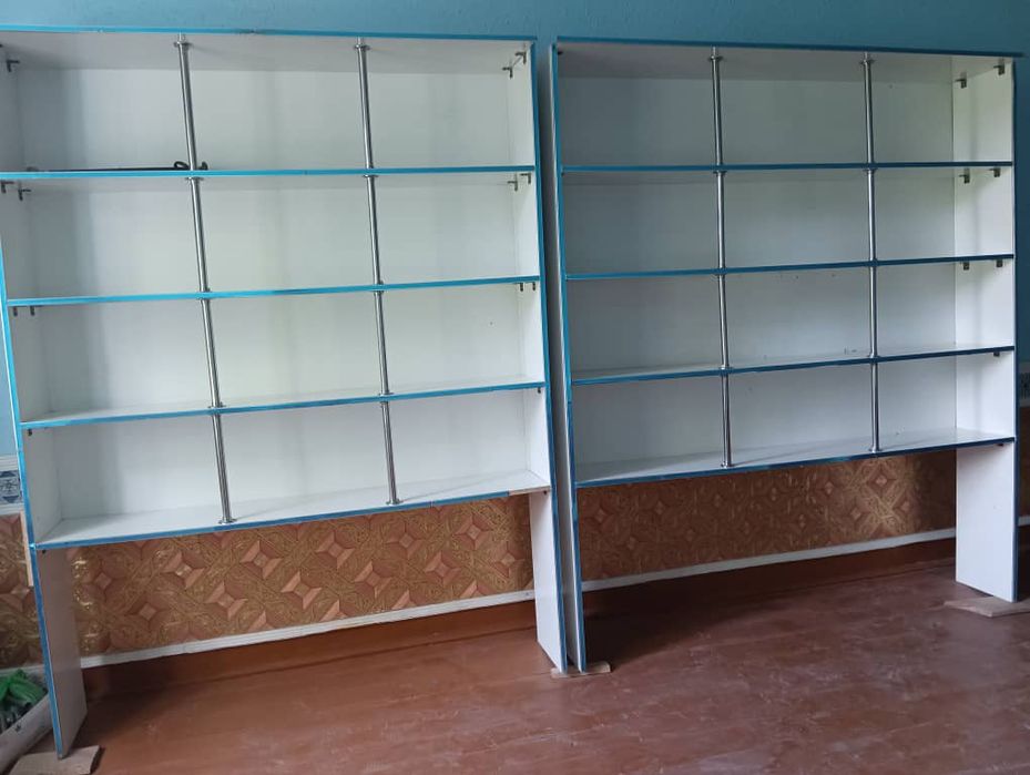 Магазин полка ва прилавка сотилади