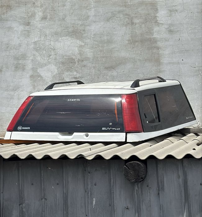 Кунг на хайлюкс.