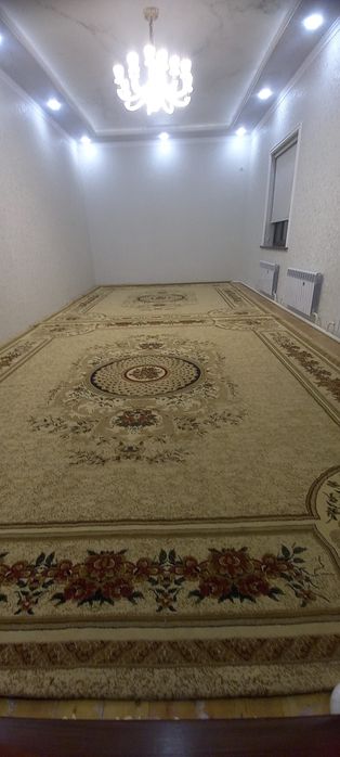 Продаётся ковёр  б.у