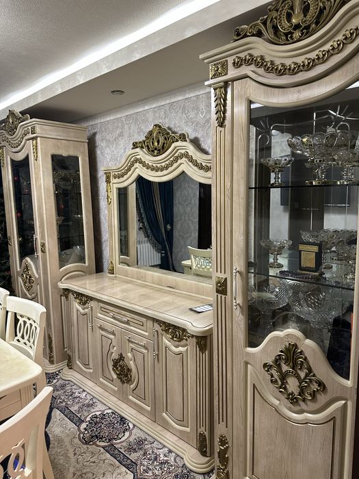 Продается новая стенка