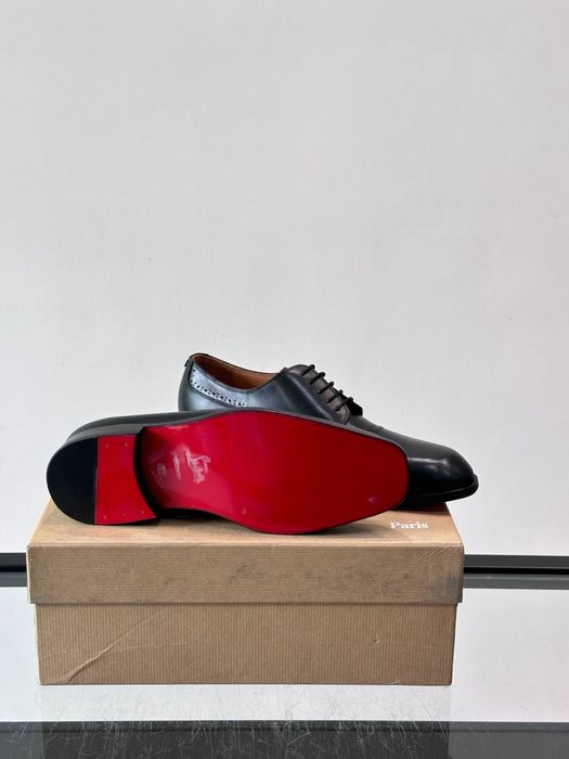 Pantofi Christian Louboutin , calitate premium , pe comanda , noi , 43